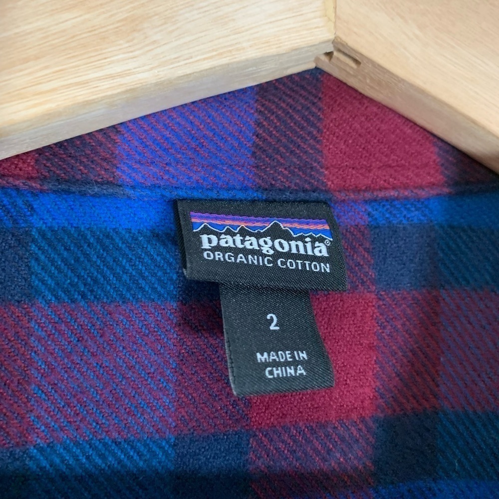 Patagonia Flannel Button Up Shirt Size 2 - Picture 9 of 10